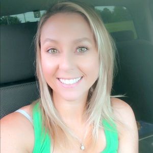 Meet your Posher, Kim